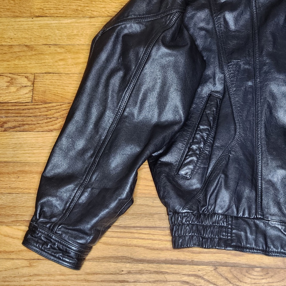 Vintage Wilson's Leather Bomber Jacket Men's XL Black Mock Neck Motorcycle - Picture 7 of 16